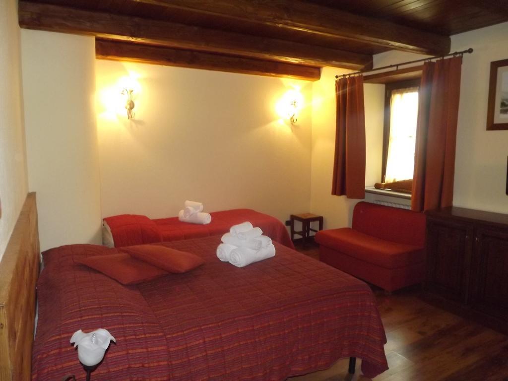 Residence Du Commerce Oulx Quarto foto